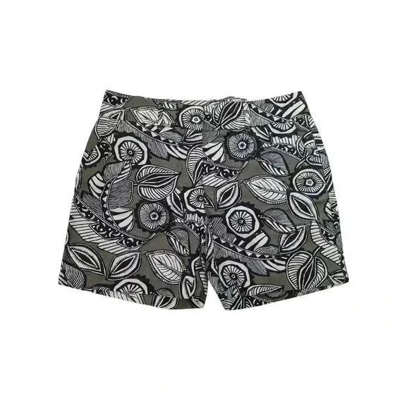 Loft Women's The Riviera Shorts 6" Inseam Sz 4 Floral Print Green Black & White - Picture 1 of 7